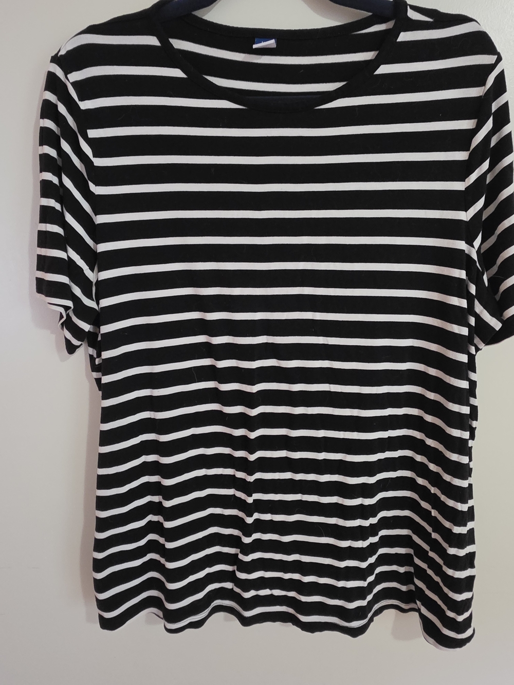 Set of 2 Old Navy T-shirts